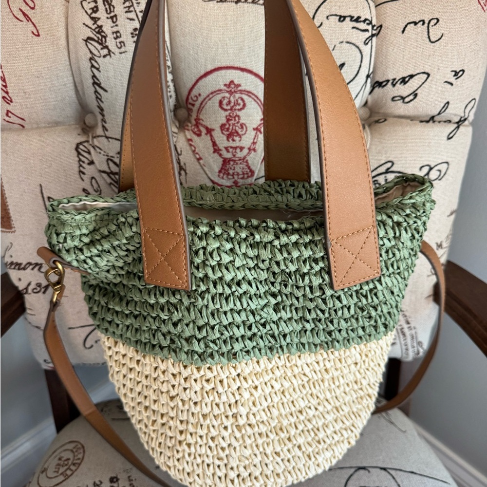 Belk Two-Tone Green and Tan Shoulder Bag